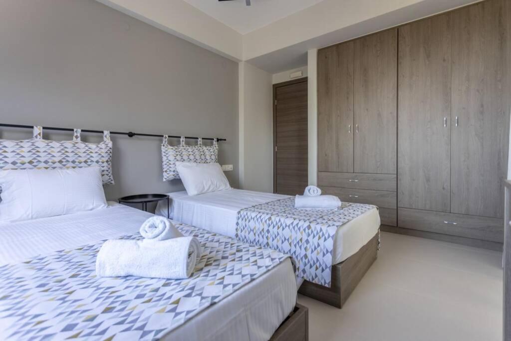 Mela Luxury Apartments Maroulás Eksteriør bilde