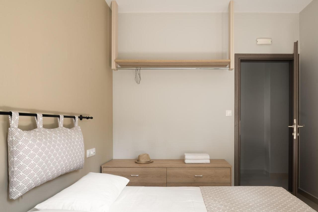 Mela Luxury Apartments Maroulás Eksteriør bilde